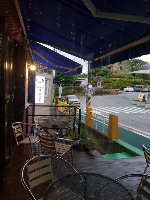 White Windmill Guesthouse Mokpo Exterior foto
